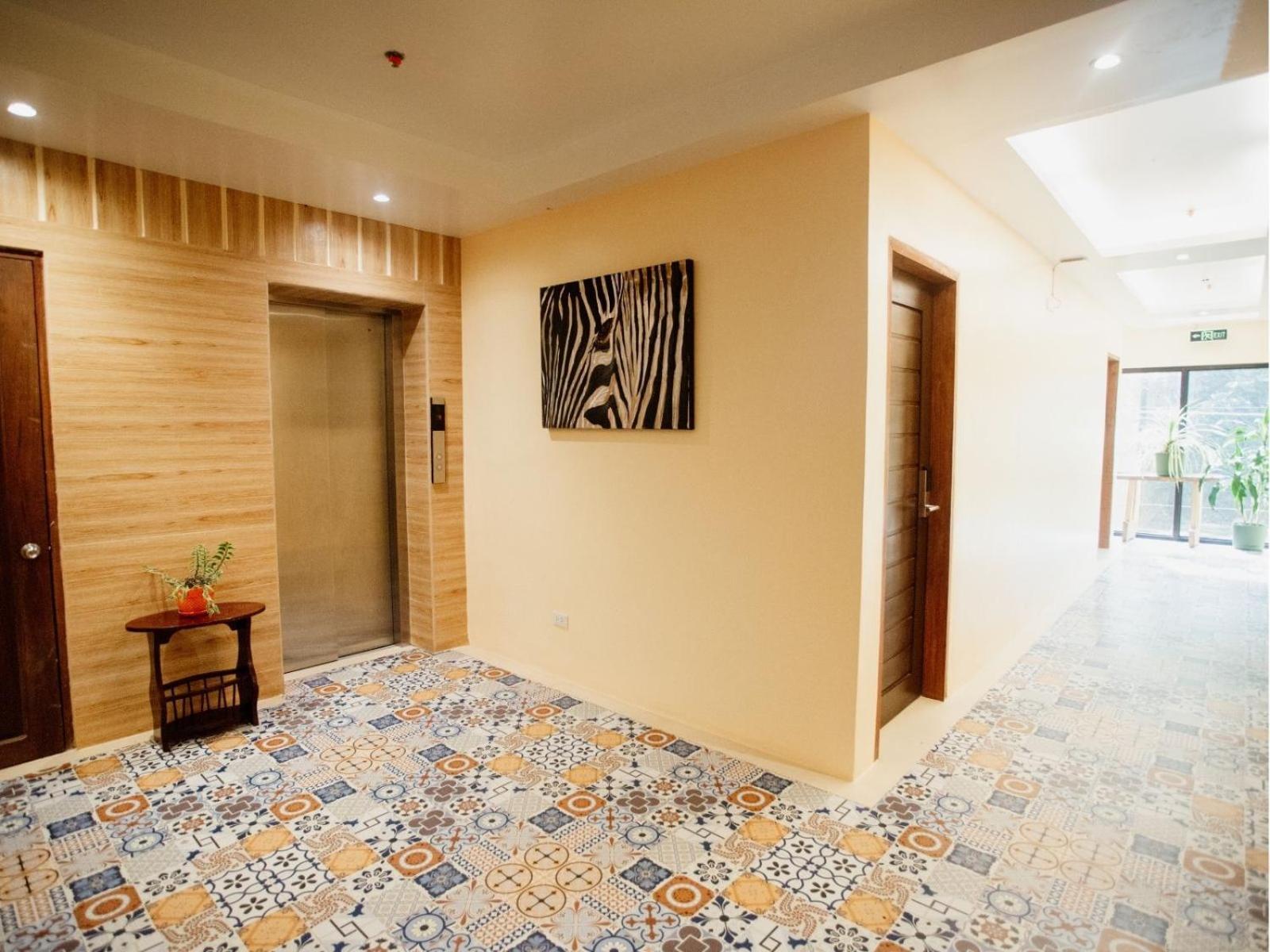 Arc Homes Hotel Panglao Powered By Cocotel Buitenkant foto