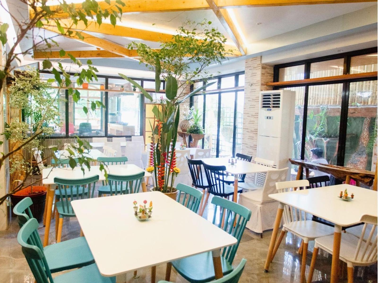 Arc Homes Hotel Panglao Powered By Cocotel Buitenkant foto